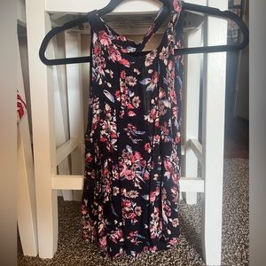 Cute flower print high neck tank top